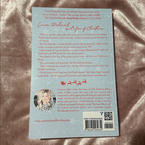 A Cross-Country Christmas Novel by Courtney Walsh - Picture 2 of 6